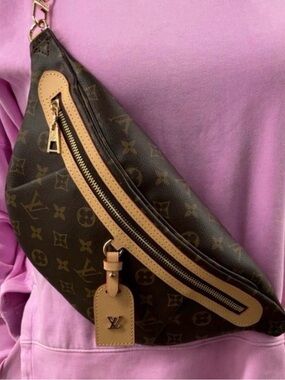 Monogram Canvas  BUM/BELT  r Bag